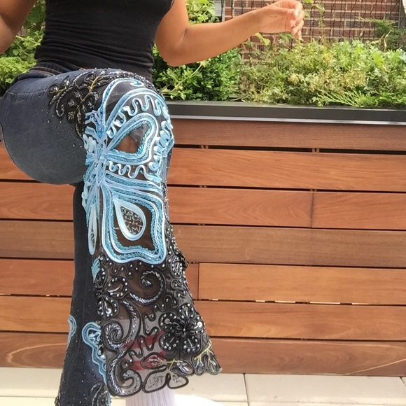 Vintage Flare Jeans - Picture 3 of 7